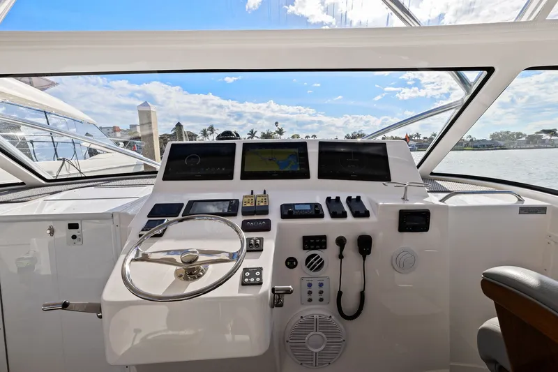 Slide: The Image of Albemarle 41 Express 2024 - 23