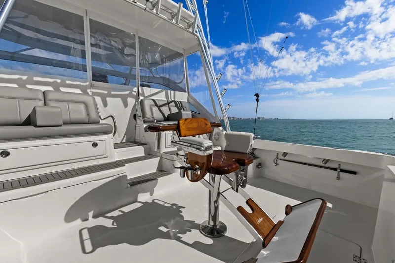 Slide: The Image of Albemarle 41 Express 2024 - 27