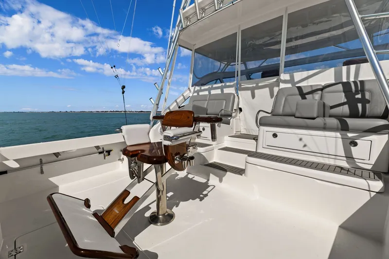 Slide: The Image of Albemarle 41 Express 2024 - 28