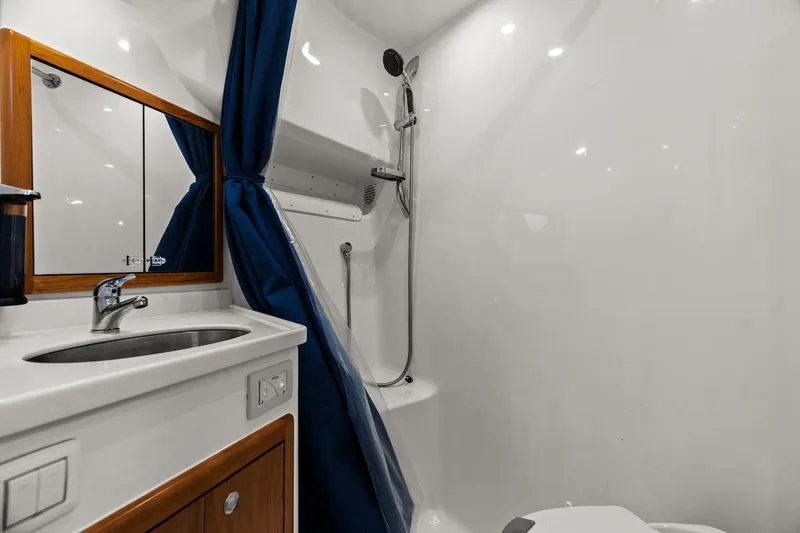 Slide: The Image of Albemarle 41 Express 2024 - 41