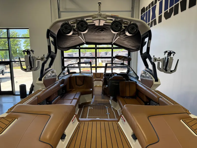 Slide: The Image of Interior view of a 2019 Nautique Super Air Nautique G25 boat. - 9