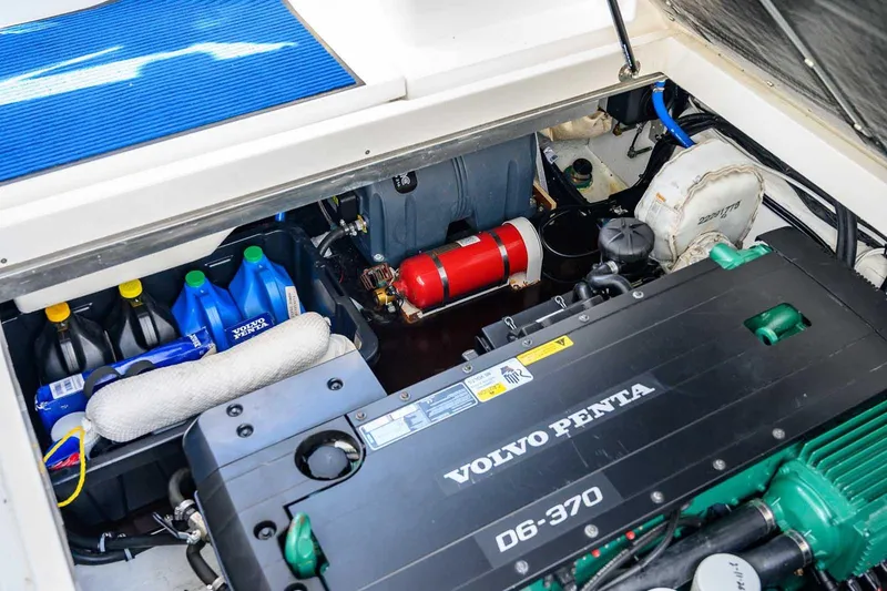 Slide: The Image of Engine compartment of 2019 Nord Star 28 Patrol with Volvo Penta D6-370 engine. - 21