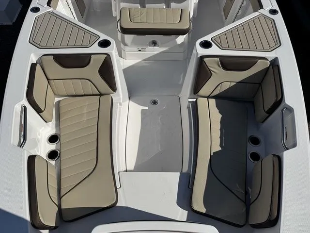 Slide: The Image of Yamaha 222 FSH Sport 2026 - 13