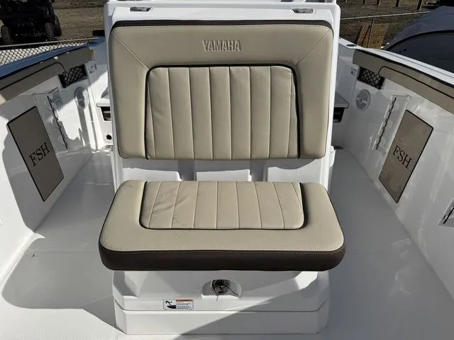 Slide: The Image of Yamaha 222 FSH Sport 2026 - 15