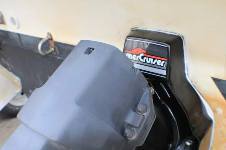 Slide: The Image of 1998 Bayliner 2655 Ciera Sunbridge with MerCruiser engine detail. - 13