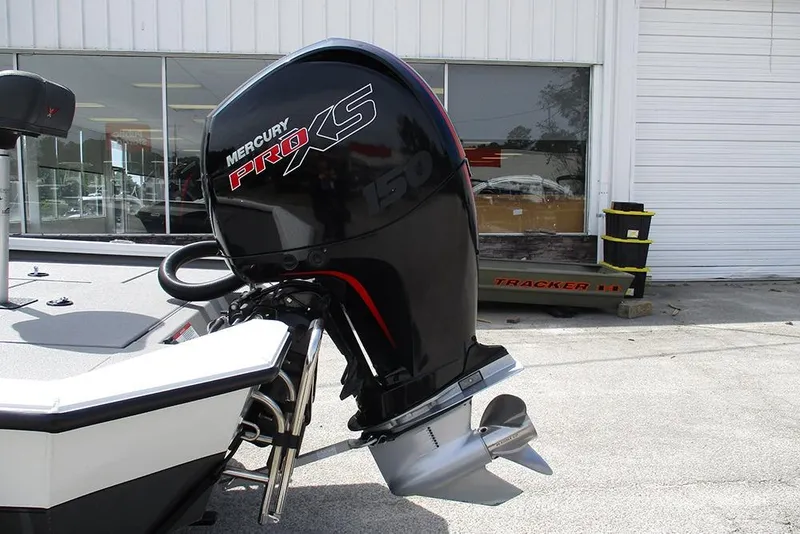 Slide: The Image of 2021 Vexus AVX 1980 boat with Mercury Pro XS 150 outboard motor. - 11