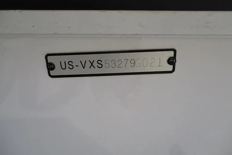 Slide: The Image of Hull identification number on 2021 Vexus AVX 1980 boat. - 25