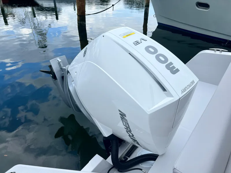 Slide: The Image of Mercury 300 HP outboard motor on RYCK 280 boat, 2023 model. - 10