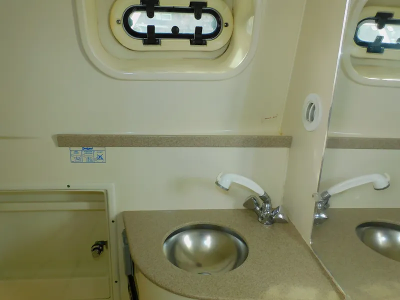 Slide: The Image of Pursuit 3070 Offshore 2002 - 62