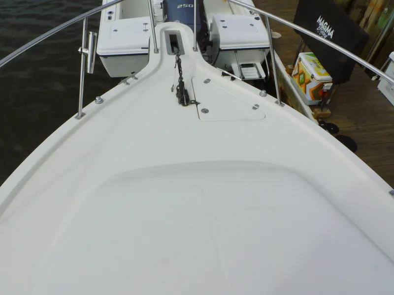 Slide: The Image of Pursuit 3070 Offshore 2002 - 66