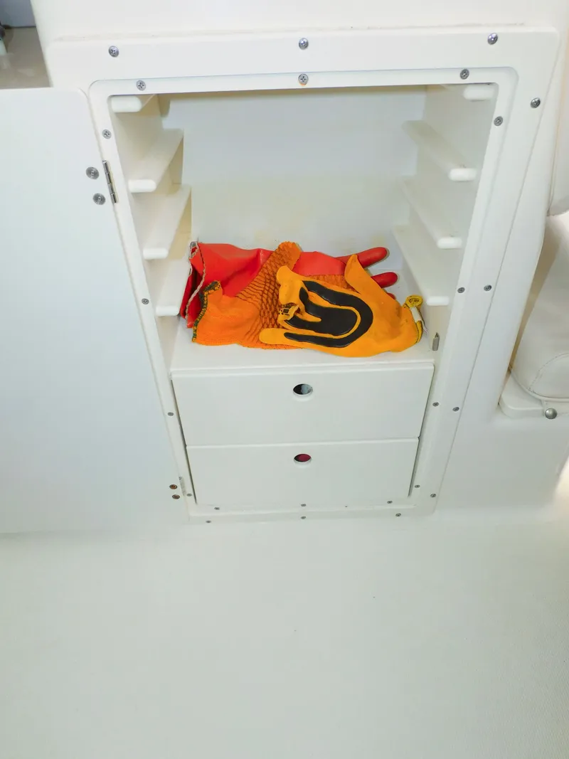 Slide: The Image of Pursuit Express 3070 2002 - 32