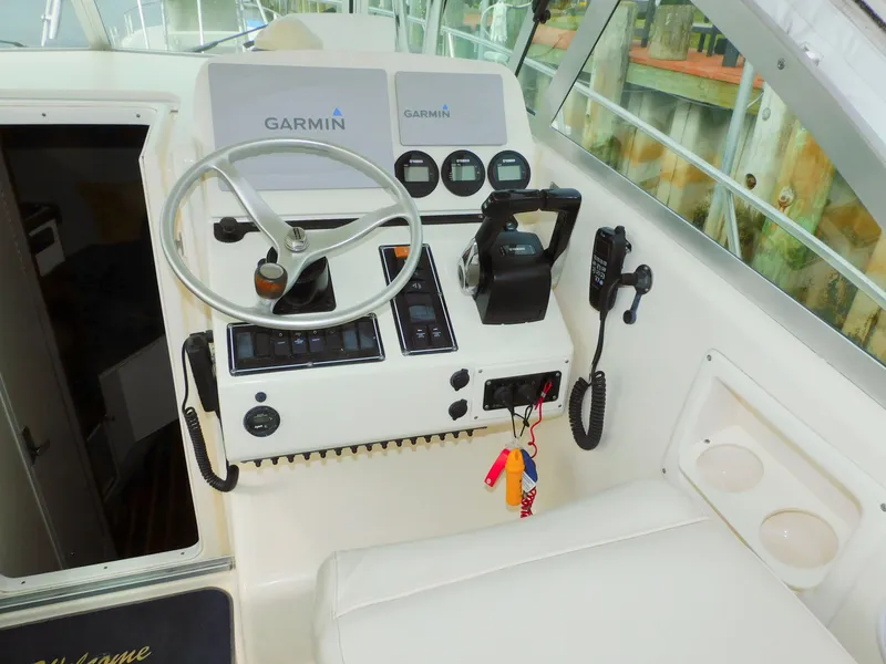 Slide: The Image of Pursuit Express 3070 2002 - 35