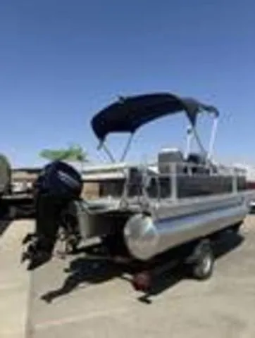 Slide: The Image of Sun Tracker Bass Buggy 16 XL Select 2026 - 6