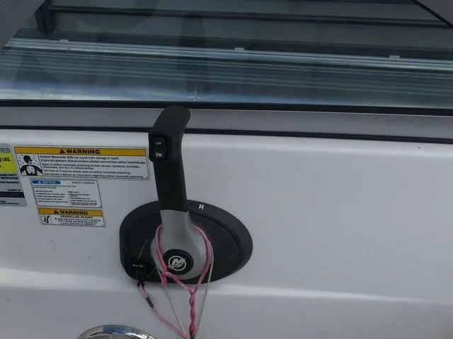 Slide: The Image of Hurricane SunDeck 187 OB 2016 - 16