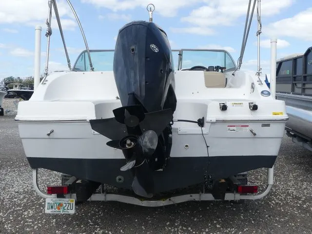 Slide: The Image of Hurricane SunDeck 187 OB 2016 - 5