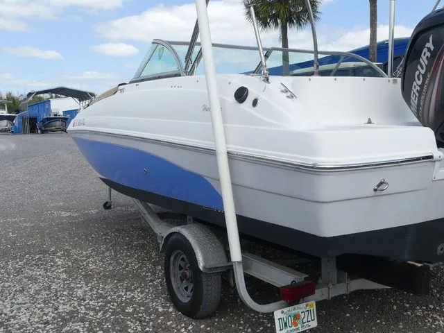 Slide: The Image of Hurricane SunDeck 187 OB 2016 - 6