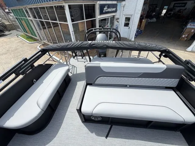 Slide: The Image of Godfrey Sweetwater 2286 SFLC - Suzuki 250 SS 2026 - 8