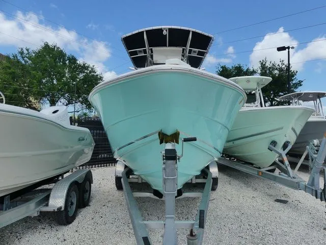 Slide: The Image of Bulls Bay 230 Center Console 2023 - 3