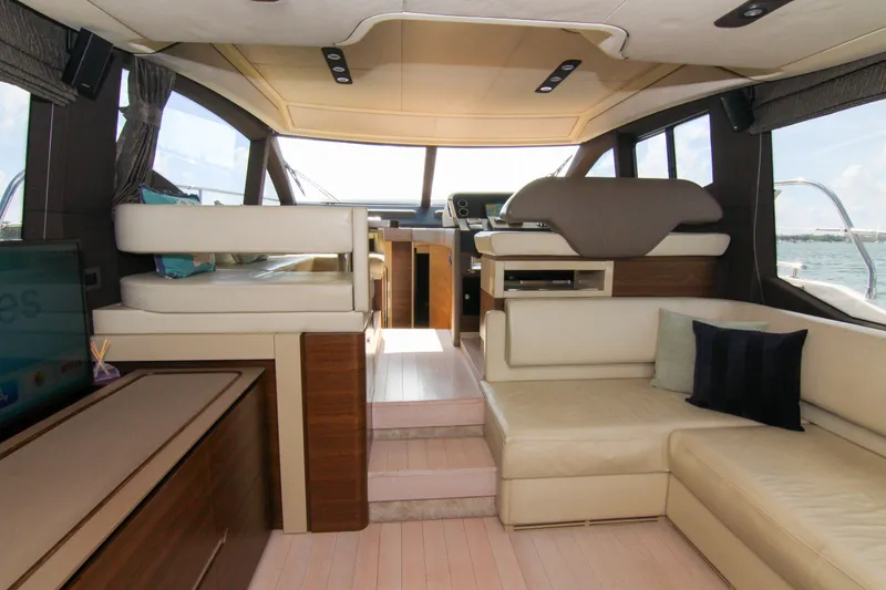 Slide: The Image of Azimut 50 2016 - 101