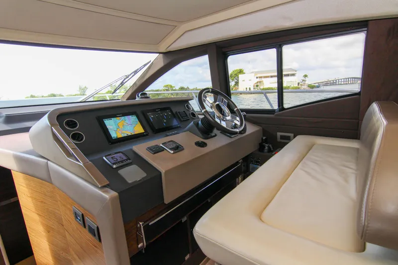 Slide: The Image of Azimut 50 2016 - 104
