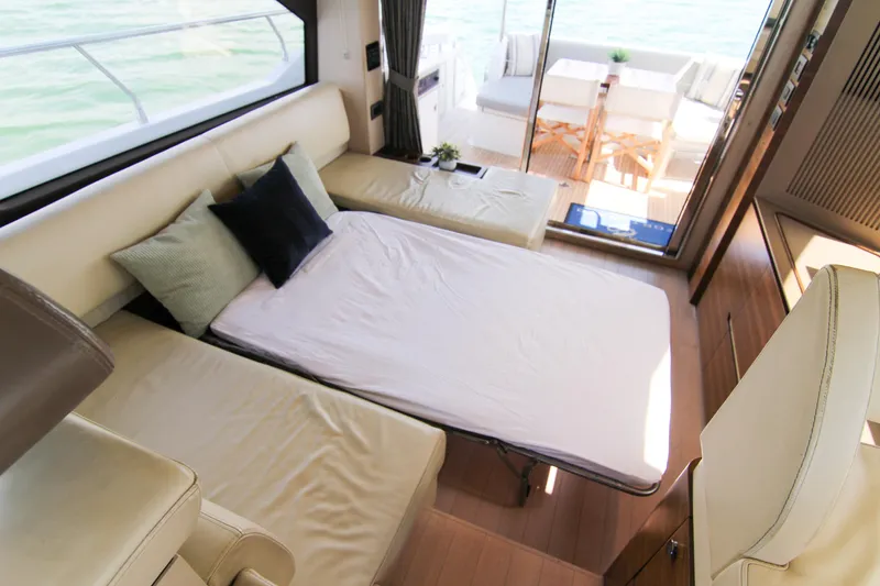 Slide: The Image of Azimut 50 2016 - 120