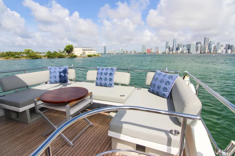 Slide: The Image of Azimut 50 2016 - 123
