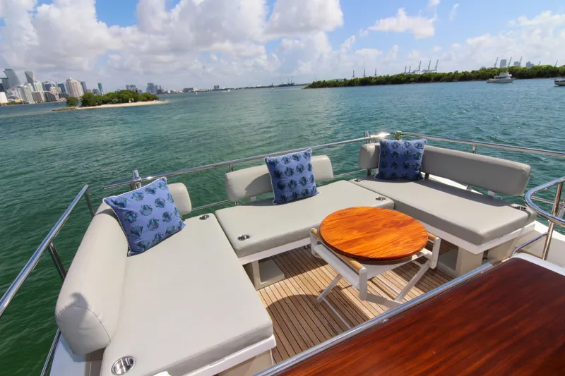 Slide: The Image of Azimut 50 2016 - 125