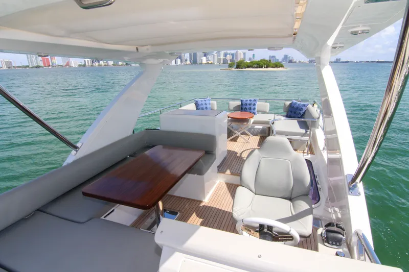 Slide: The Image of Azimut 50 2016 - 136