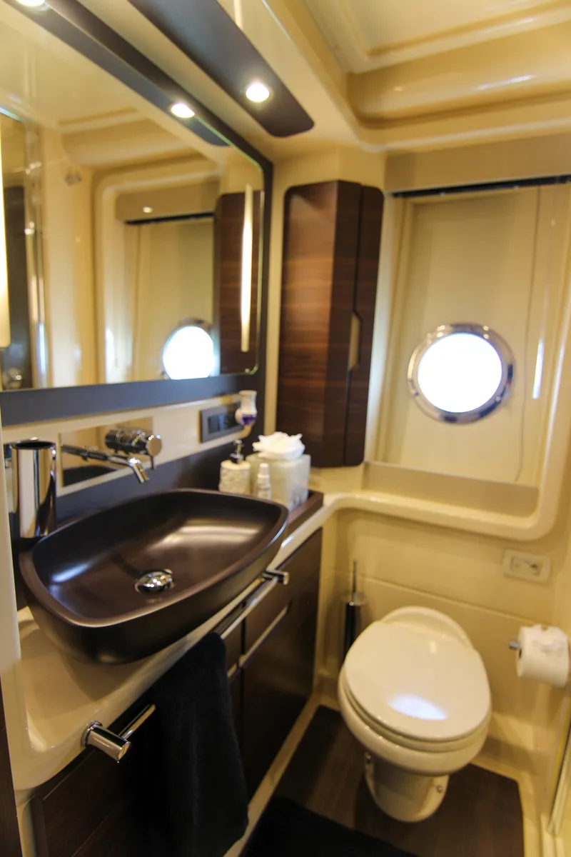 Slide: The Image of Azimut 50 2016 - 66