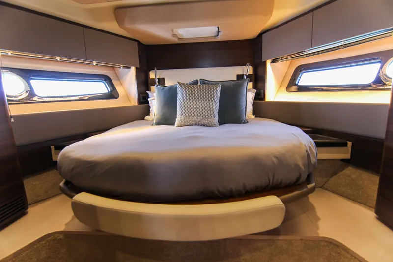 Slide: The Image of Azimut 50 2016 - 84