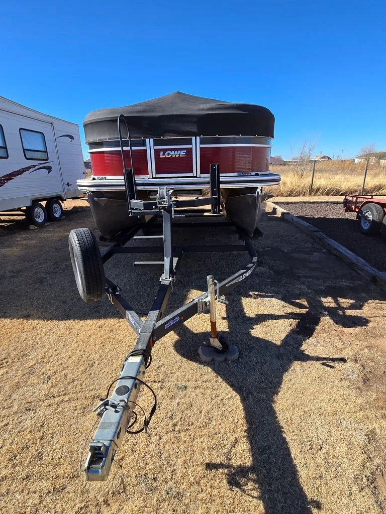 Slide: The Image of Lowe Ss 190 2018 - 25