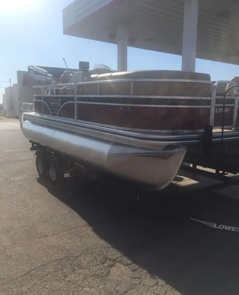 Slide: The Image of Lowe Ss 190 2018 - 26