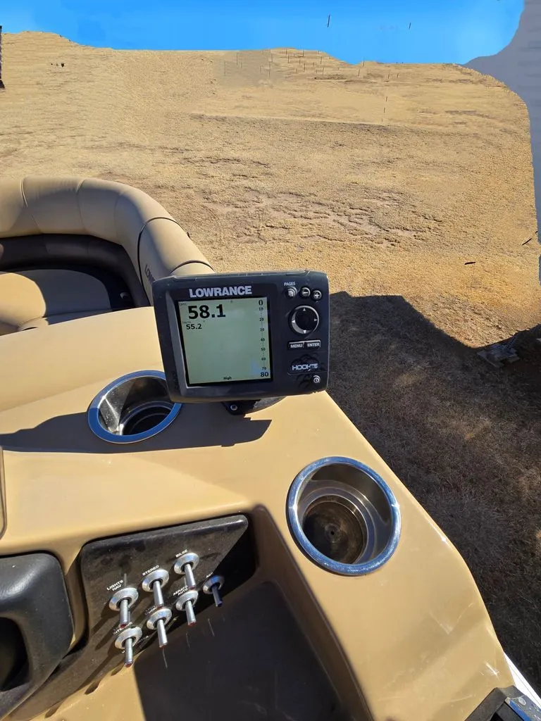 Slide: The Image of Lowe Ss 190 2018 - 6