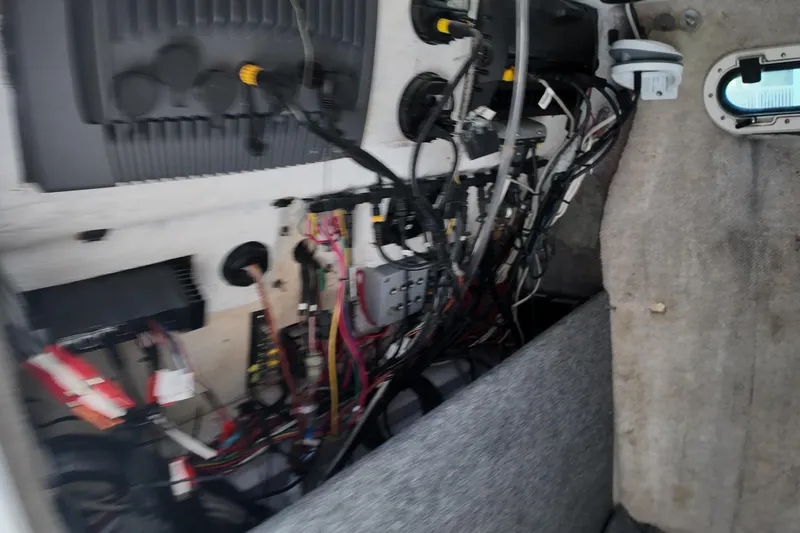 Slide: The Image of Electrical wiring and components inside a 2003 Pro Sports 2860 SC ProKat boat. - 17