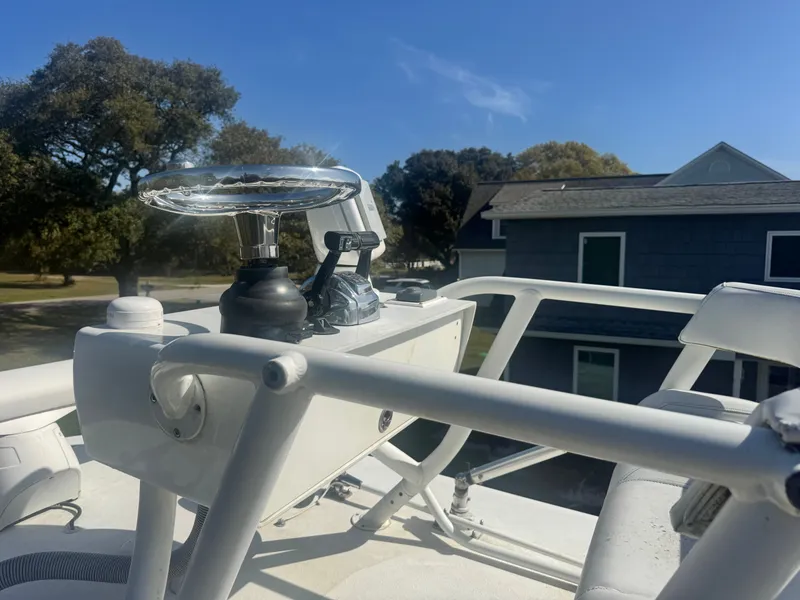 Slide: The Image of Yellowfin 36 Offshore 2009 - 18