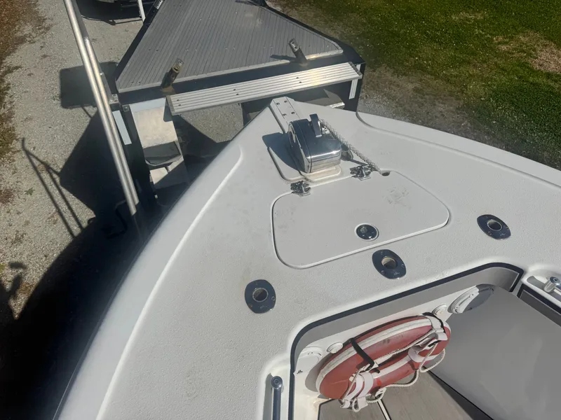 Slide: The Image of Yellowfin 36 Offshore 2009 - 22