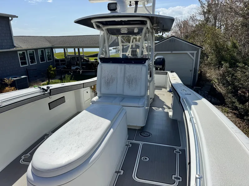 Slide: The Image of Yellowfin 36 Offshore 2009 - 28