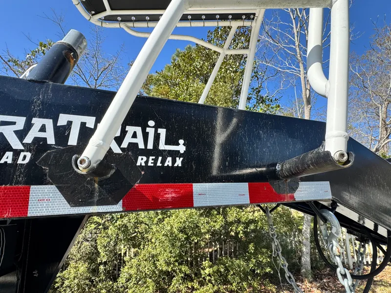 Slide: The Image of Yellowfin 36 Offshore 2009 - 4