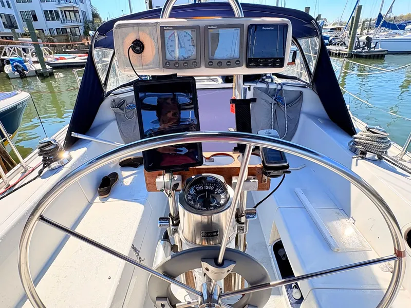 Slide: The Image of Cockpit of a 2001 Catalina 36 Mark II yacht in harbor. - 10