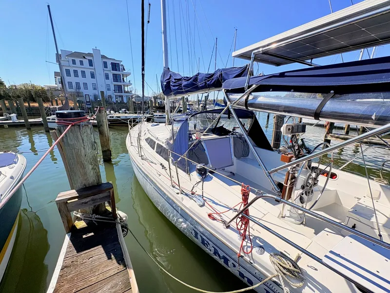 Slide: The Image of 2001 Catalina 36 Mark II sailboat docked at marina. - 4