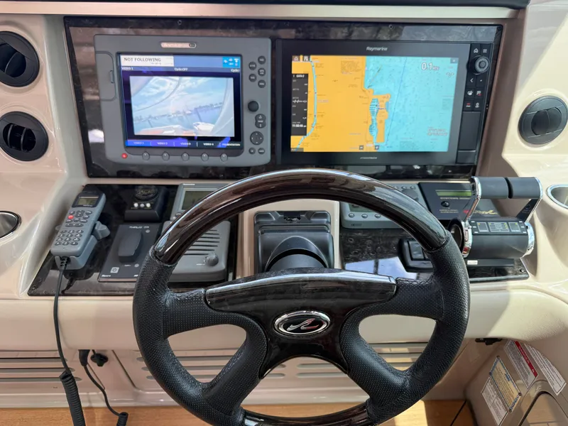 Slide: The Image of Sea Ray 60 Sundancer 2009 - 34