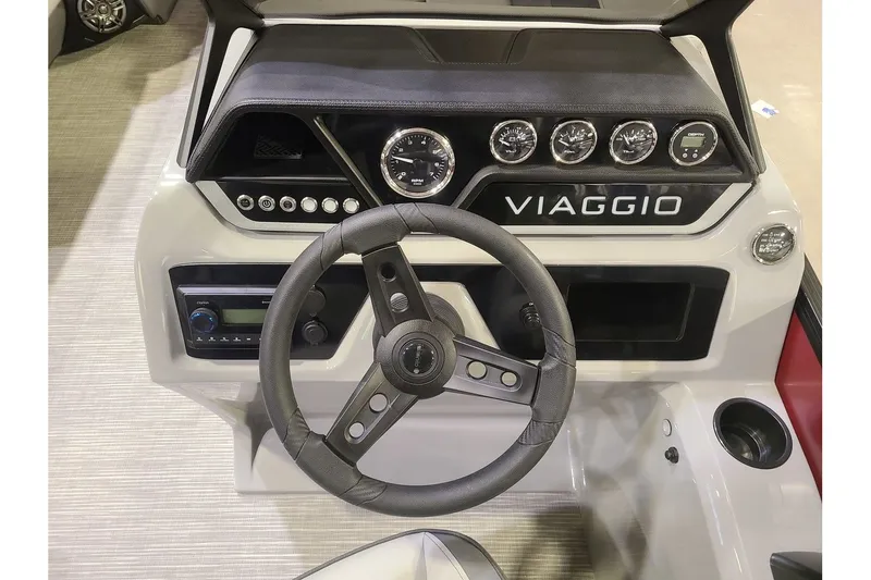 Slide: The Image of Viaggio Lago V20C 2024 - 12