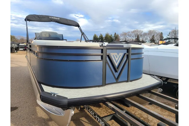 Slide: The Image of Viaggio Lago V20C 2024 - 3