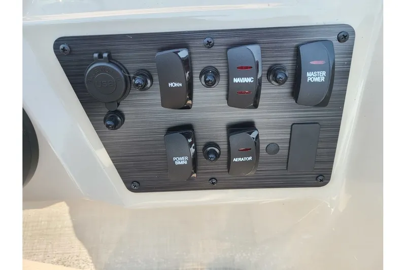 Slide: The Image of Flagship 18FC 2024 - 12