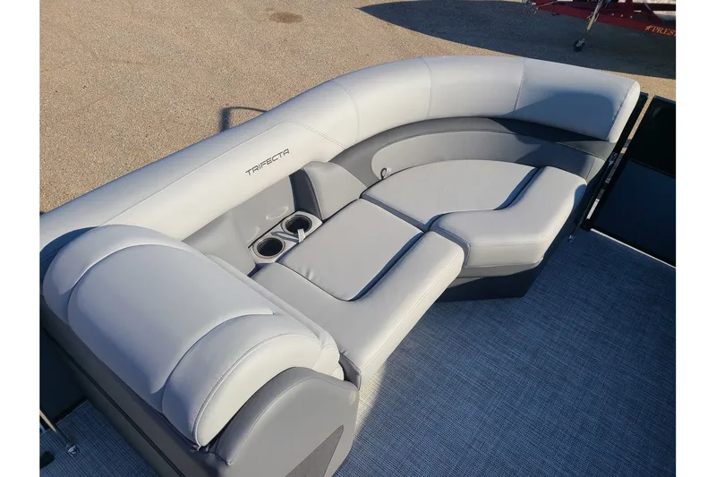 Slide: The Image of Trifecta C Series 24RF 2023 - 20