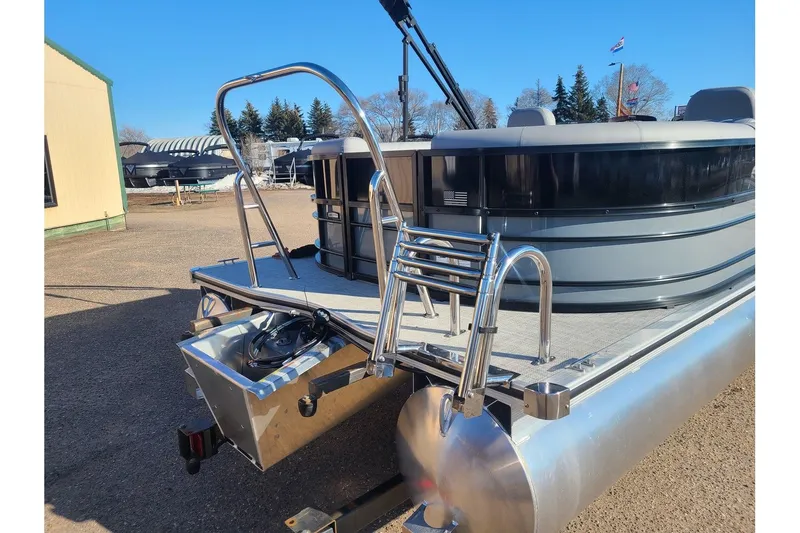 Slide: The Image of Trifecta C Series 24RF 2023 - 4