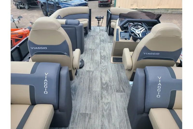 Slide: The Image of Viaggio Lago X20U 2025 - 11