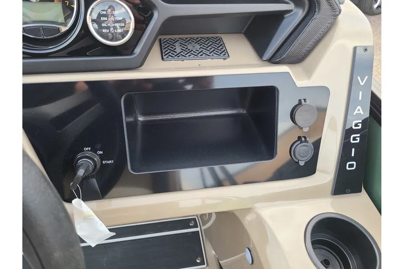 Slide: The Image of Viaggio Lago X22U 2025 - 15