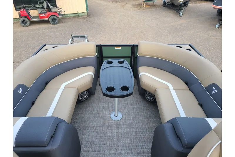 Slide: The Image of Viaggio Lago X22U 2025 - 7