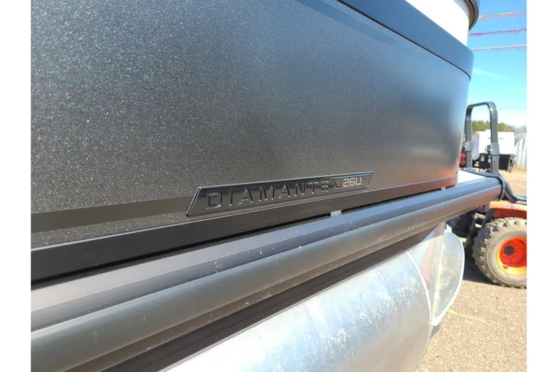 Slide: The Image of Viaggio Diamante 26U W/ Suzuki 350HP Stealth Motor & Trailer 2025 - 4